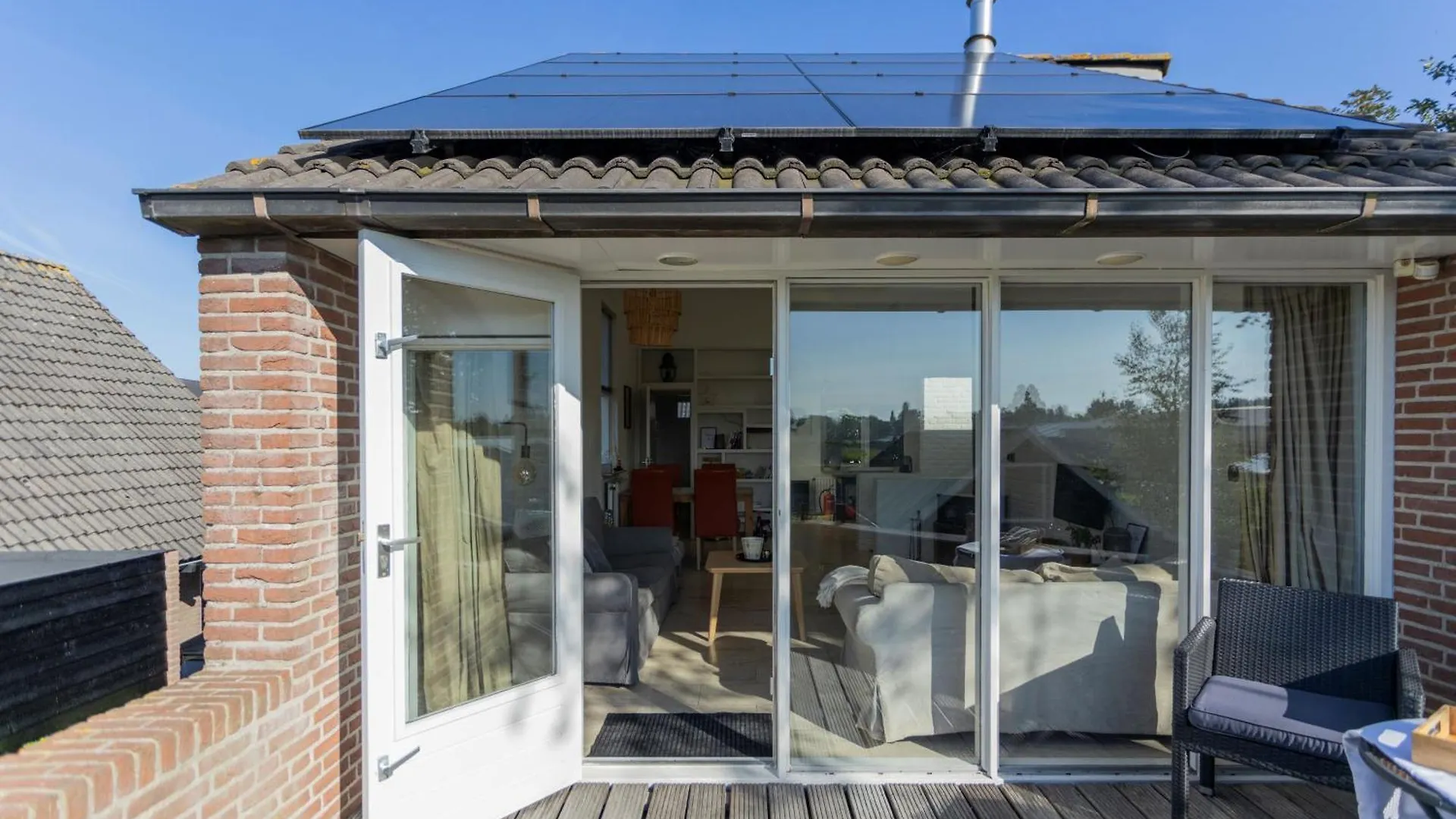 Vrijstaand Huis Met Tuin Aan Vaarwater, Vlakbij Amsterdam Aalsmeer