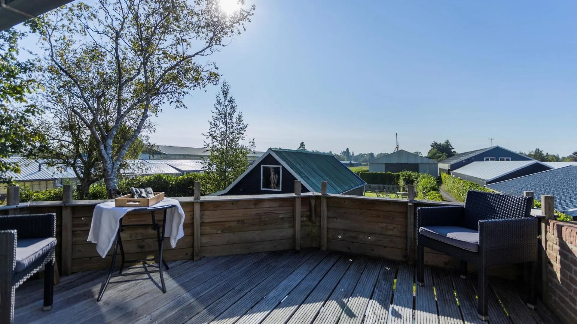 Vrijstaand Huis Met Tuin Aan Vaarwater, Vlakbij Amsterdam Aalsmeer Netherlands