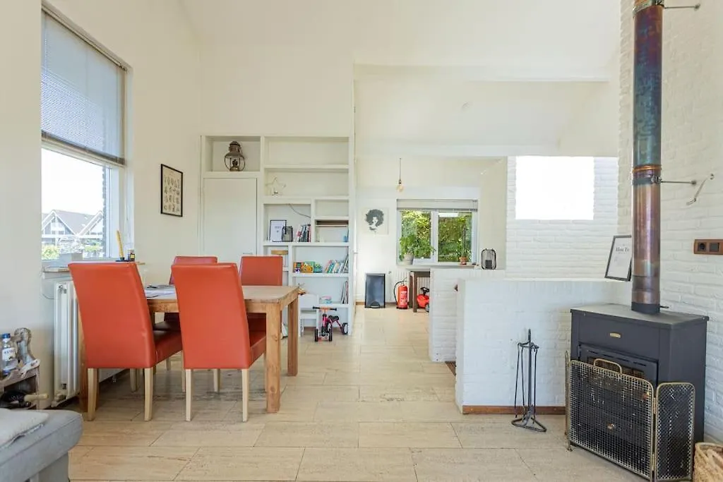 Vrijstaand Huis Met Tuin Aan Vaarwater, Vlakbij Amsterdam Aalsmeer 0*,